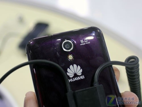 android新作 华为u8600首次现身新加坡