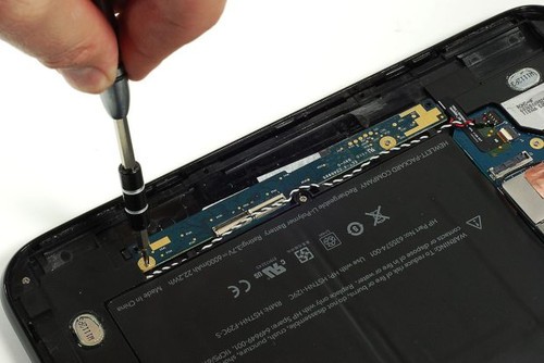 惠普TouchPad平板实机全程拆解(组图)