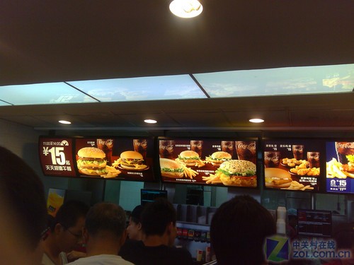 2000mAh����4.3��������׿ ����E800���� 