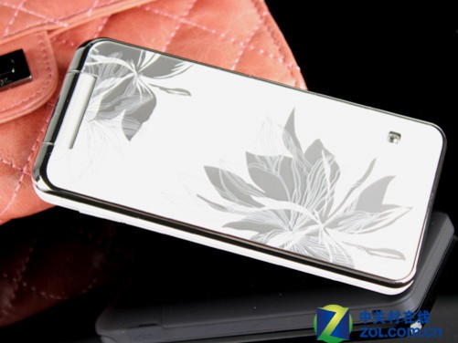 双卡 500w拍照 时尚翻盖机金立n96图赏