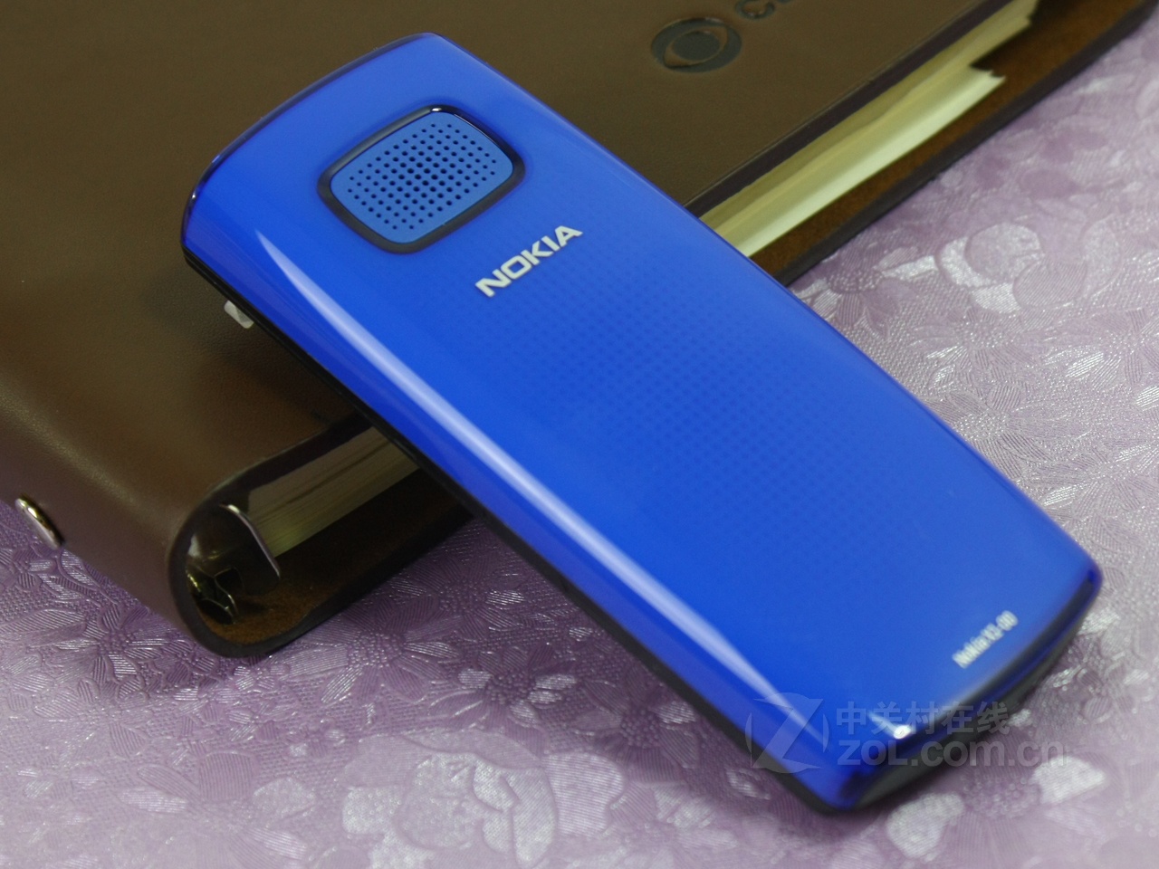 诺基亚x1-00 - 效果图(原始大图)
