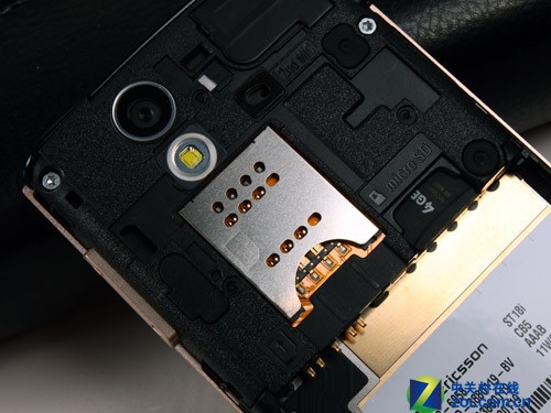 ���ᰮ����ST18i 