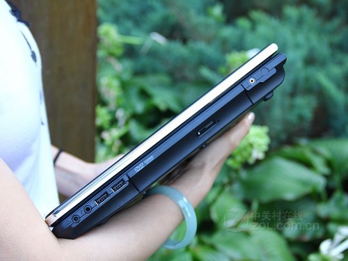 i7独显超值大屏本 华硕n55含税6249元