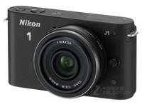 尼康D7200(单机 全高清1080 2416万有效像素) 天猫4439元