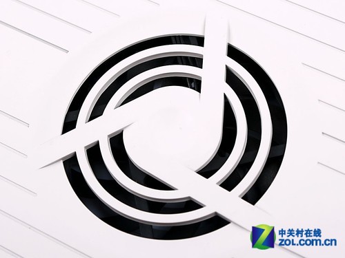 双风扇送清凉 吉星酷爽笔记本散热垫评测