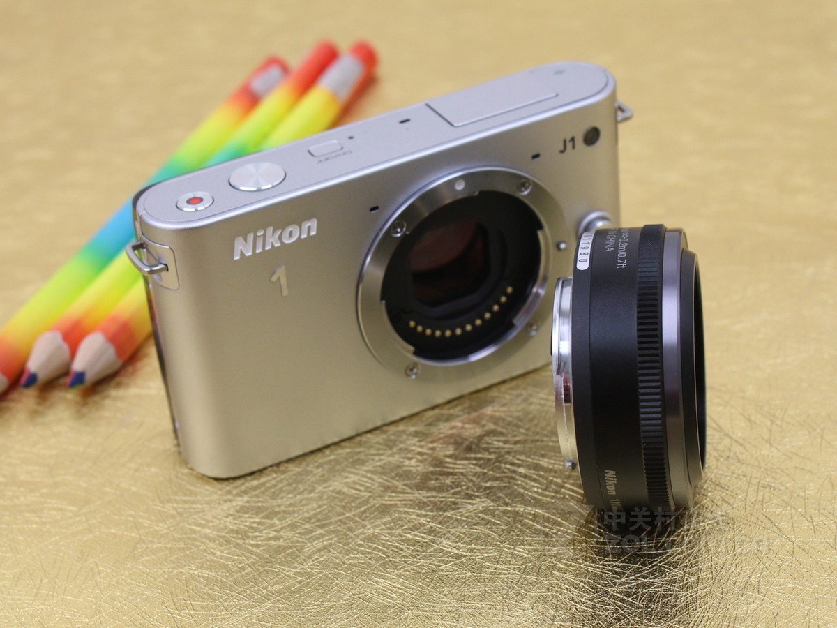 【高清图】 五彩微单相机 尼康j1套机现仅售3959元图3
