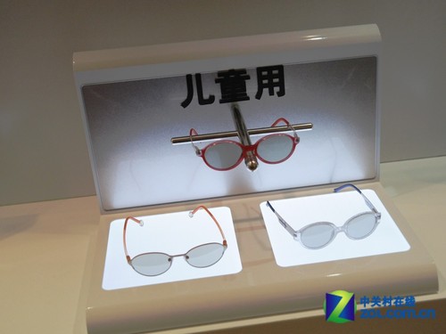如何展示产品多种类 ceaIUm7oxpBqw.jpg