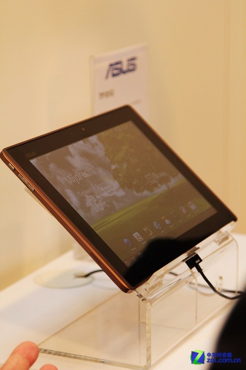 CeBIT 2012����˶��ʱչ̨��Ʒȫ(ͼ) 