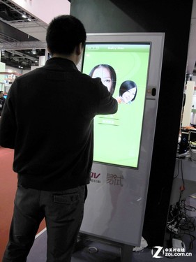 infoComm2012:优派多点触控显示屏方案