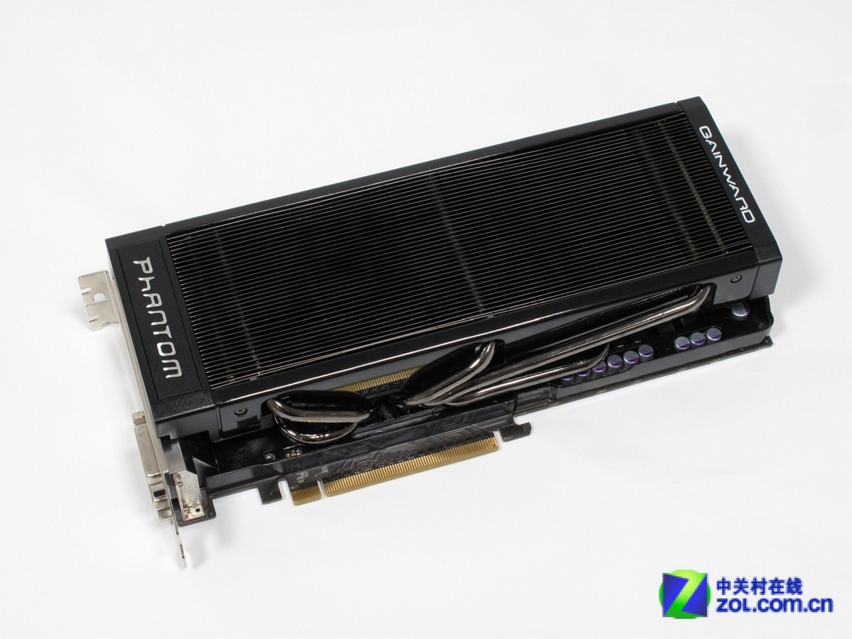 【高清图】 旗舰卡皇驾临 耕升非公gtx680 4gb发布图2