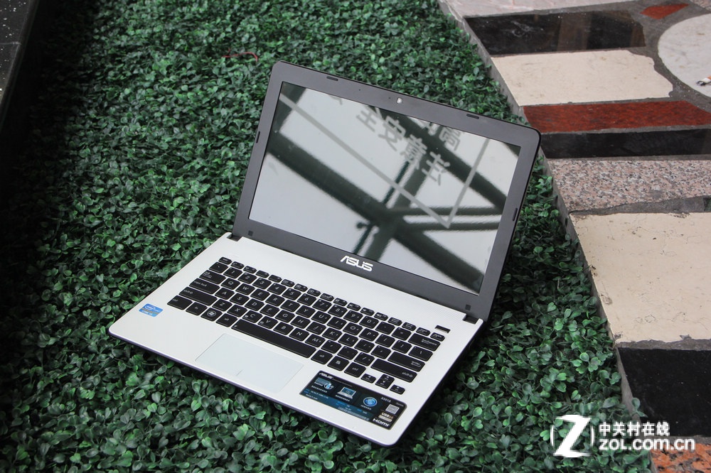 【高清图】 平价却不平庸 华硕x301a学生本初体验图2