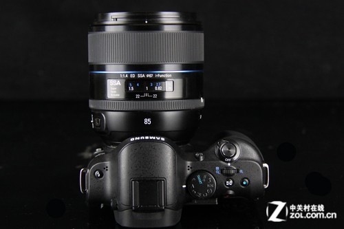 Ȧ 85mm F1.4ͷ 