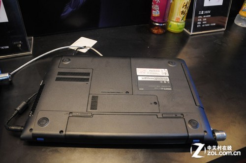 AMDЯ�����Ǻ��������緢��355V�ʼǱ� 