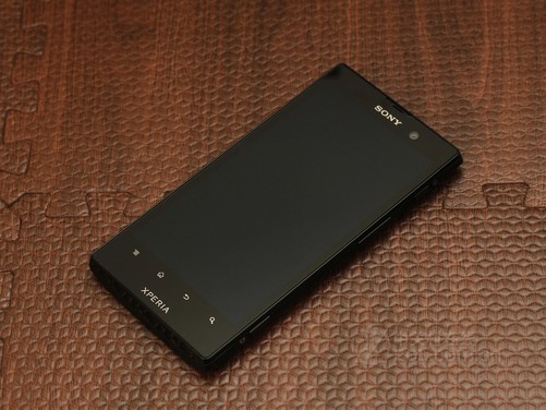 大屏金属智能机 索尼lt28h特价2099元