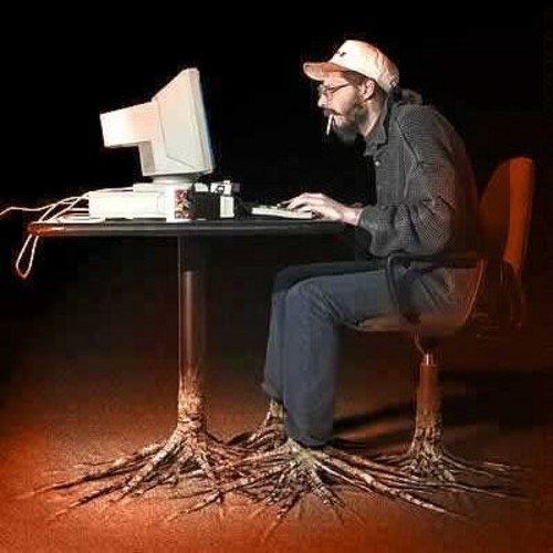 屌丝还想逆袭? 玩家吐槽游戏中十大违反常现象