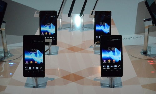 索尼发布四款Xperia系列手机和平板