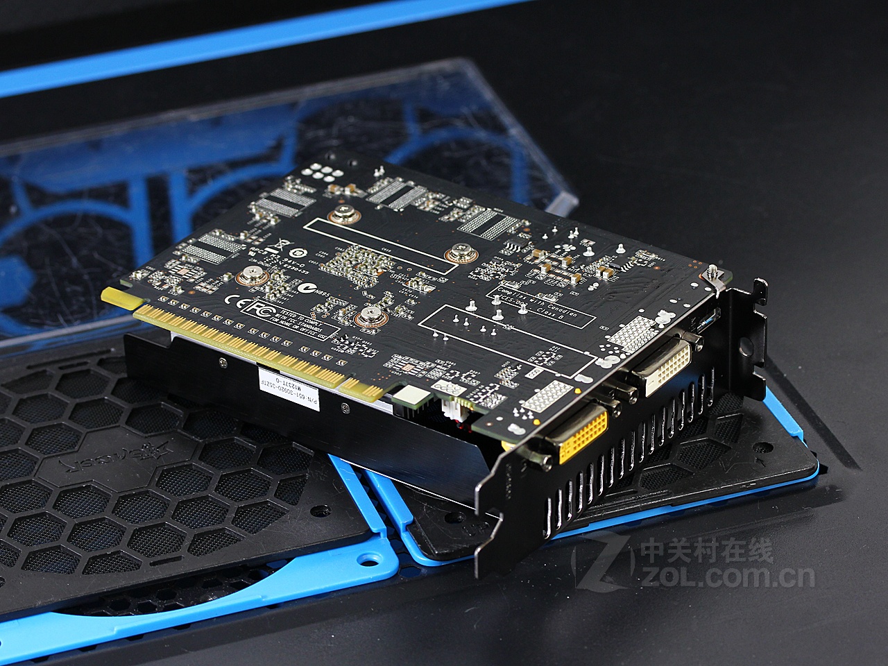 索泰gtx650ti-1gd5 雷霆版 pa