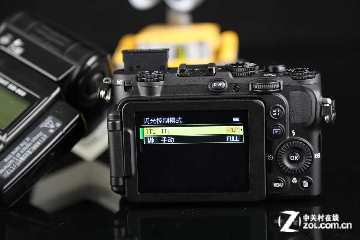 【高清图】 6拨盘专业全能相机 尼康p7700详细评测图49