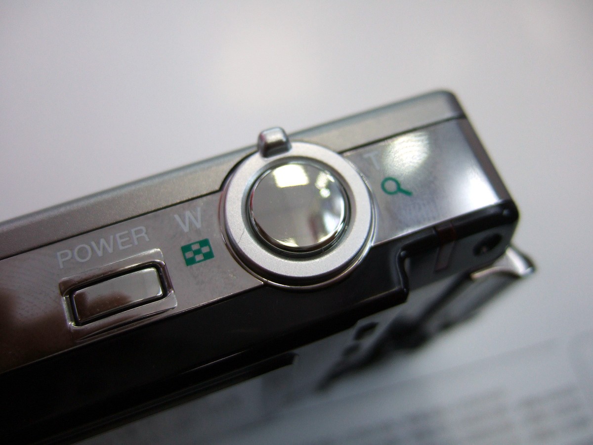 产品相关    奥林巴斯sp700  其他产品图片 自动播放 原图下载 39/59